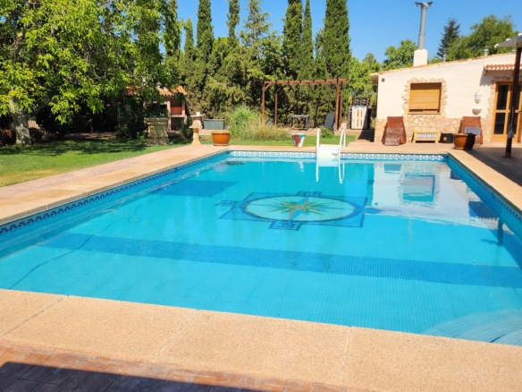 Casa o chalet independiente en venta en Barrios periféricos – Pedanías