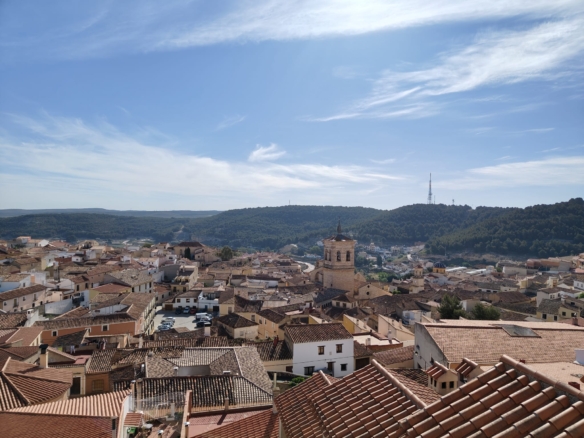 Casa / Chalet adosado en venta en Calle Castillo 7, Chinchilla de Monte-Aragón