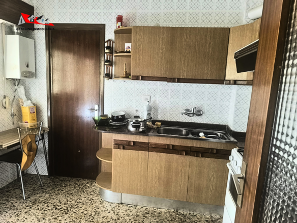 GRACIANO INMOBILIARIA vende piso en el barrio Cañicas, Albacete.