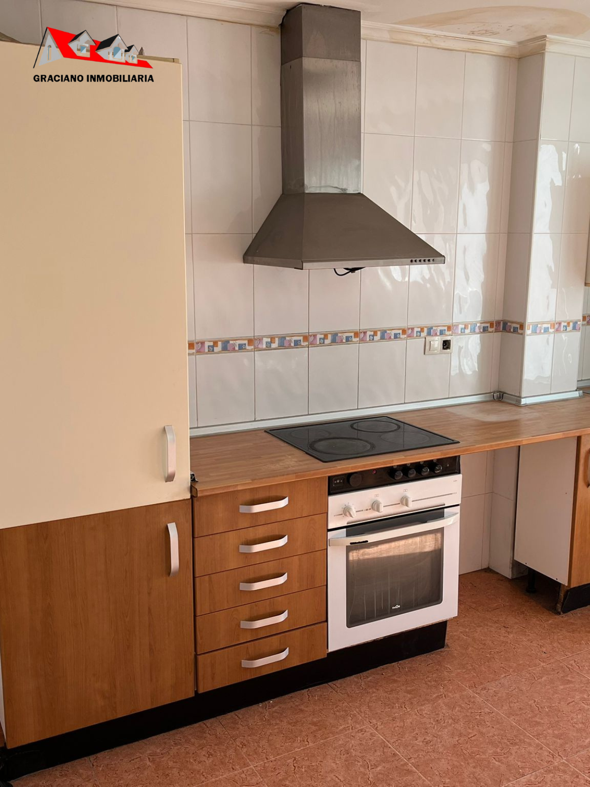 Chalet adosado en venta Mahora, a escasos metros de la piscina municipal del pueblo