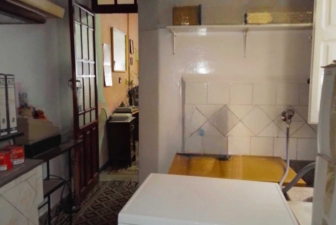 Se vende fantástica casa pareada en pleno centro de Albacete.