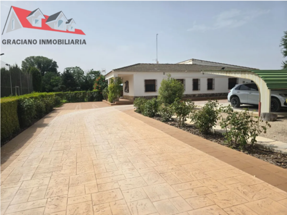 Se vende espectacular finca a solo 10 minutos de Albacete