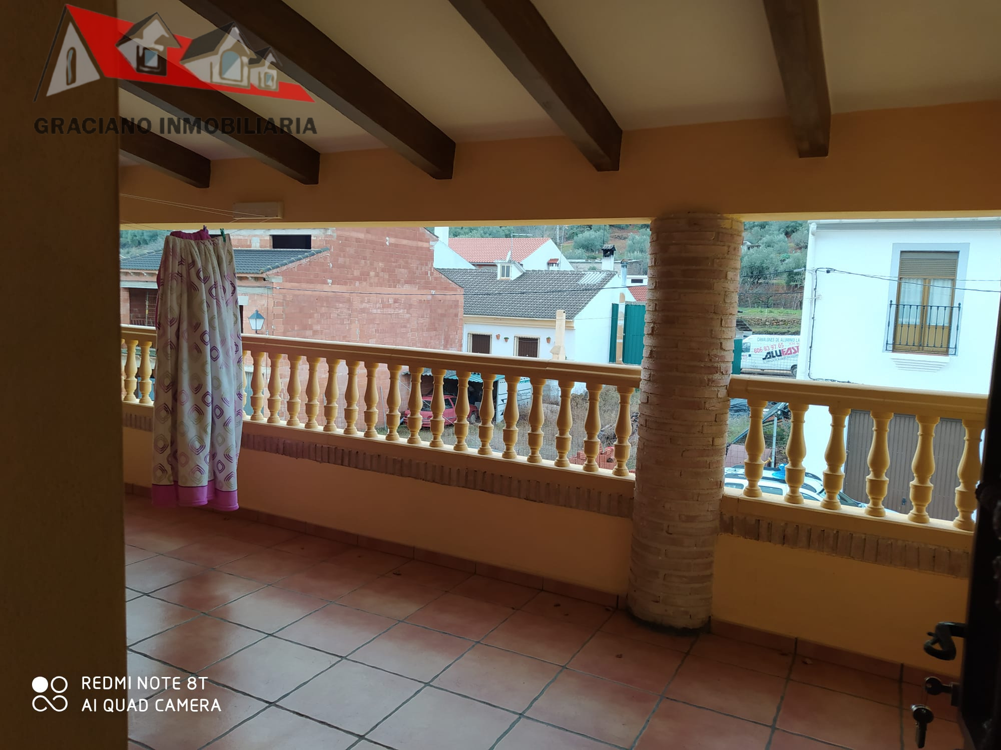 Se vende hermoso chalet en el pueblo de Villaverde de Guadalimar junto a la senda encantada de sierra del tejo.