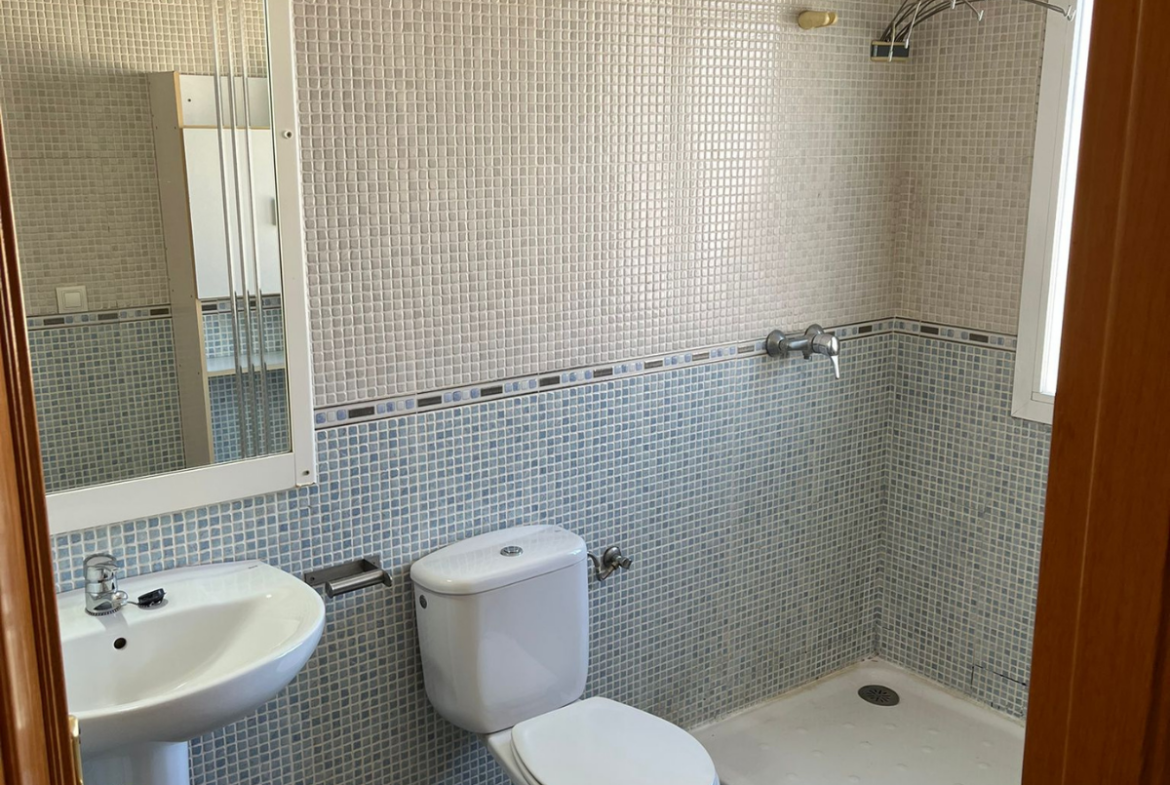 Chalet adosado en venta Mahora, a escasos metros de la piscina municipal del pueblo