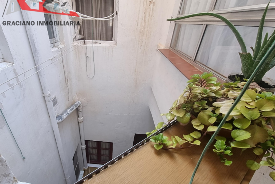 Se vende fantástica casa pareada en pleno centro de Albacete.