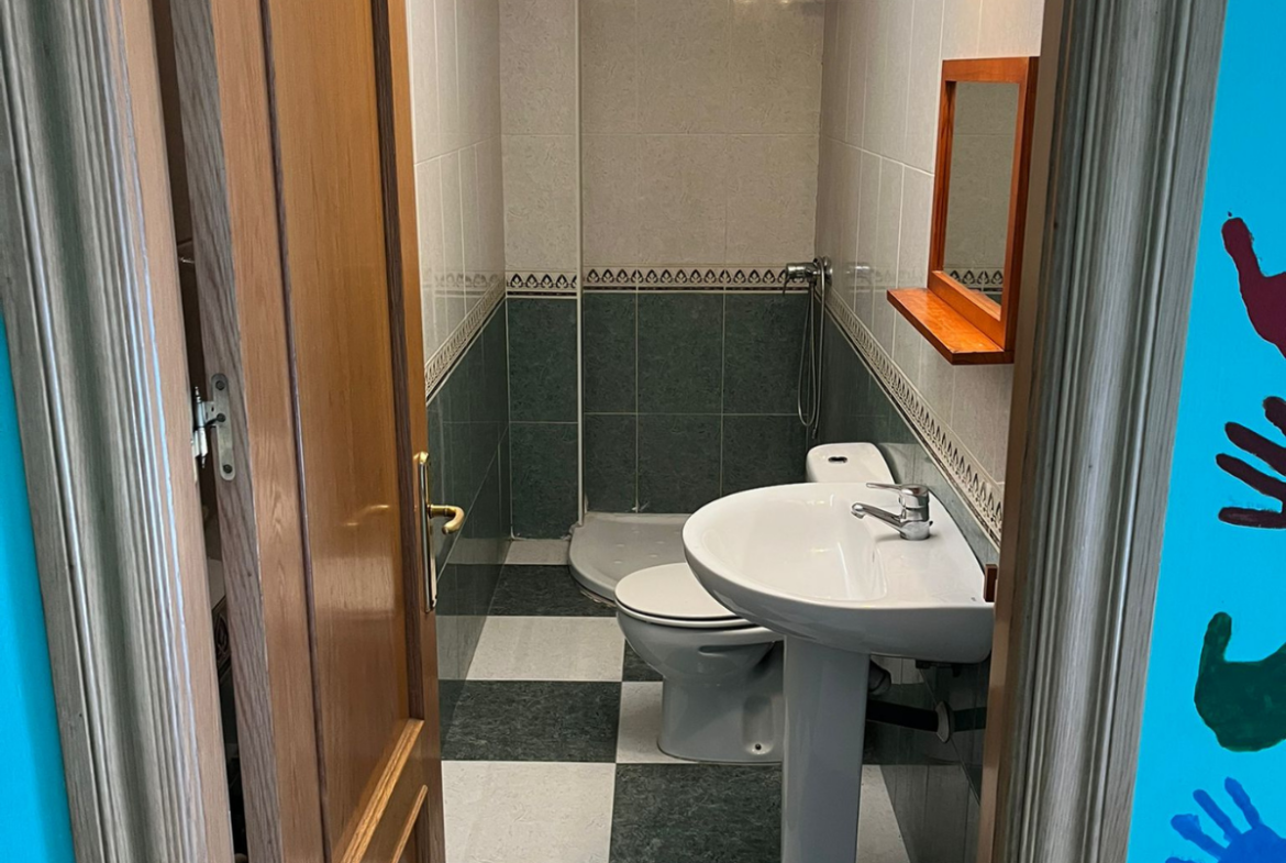 Chalet adosado en venta Mahora, a escasos metros de la piscina municipal del pueblo