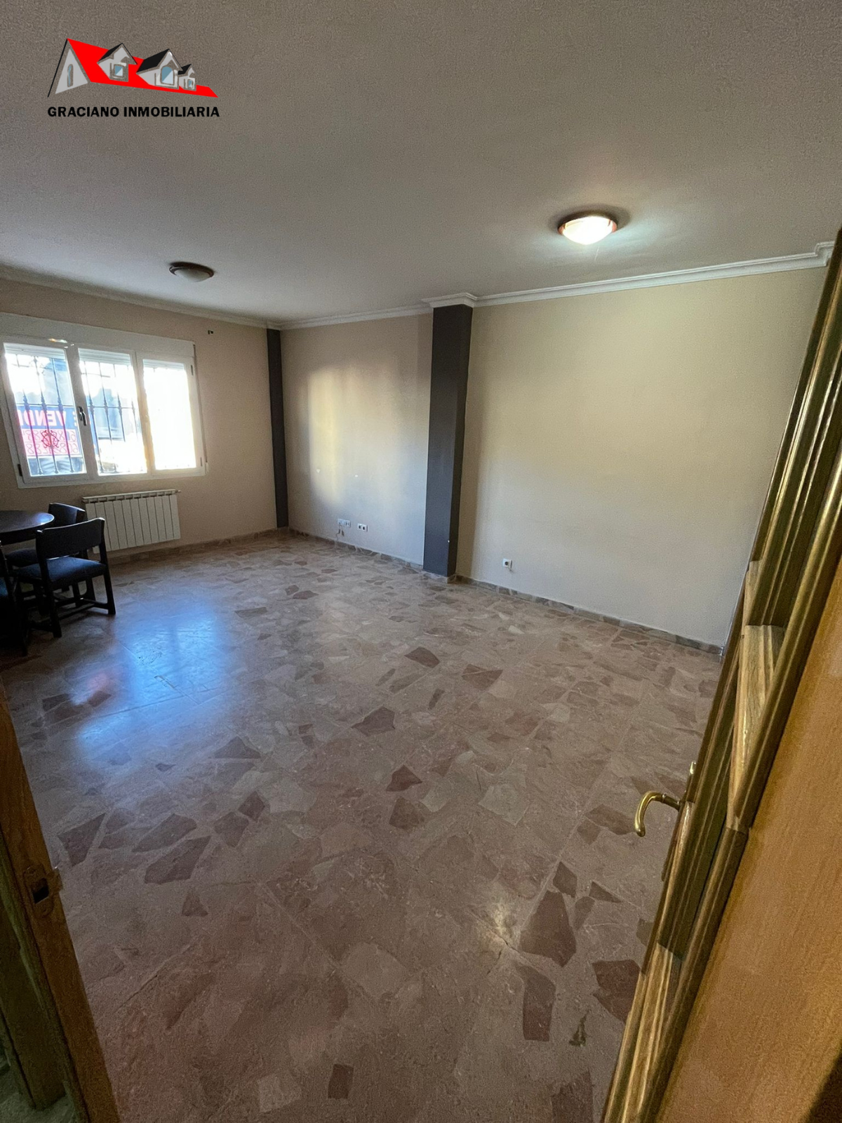 Chalet adosado en venta Mahora, a escasos metros de la piscina municipal del pueblo