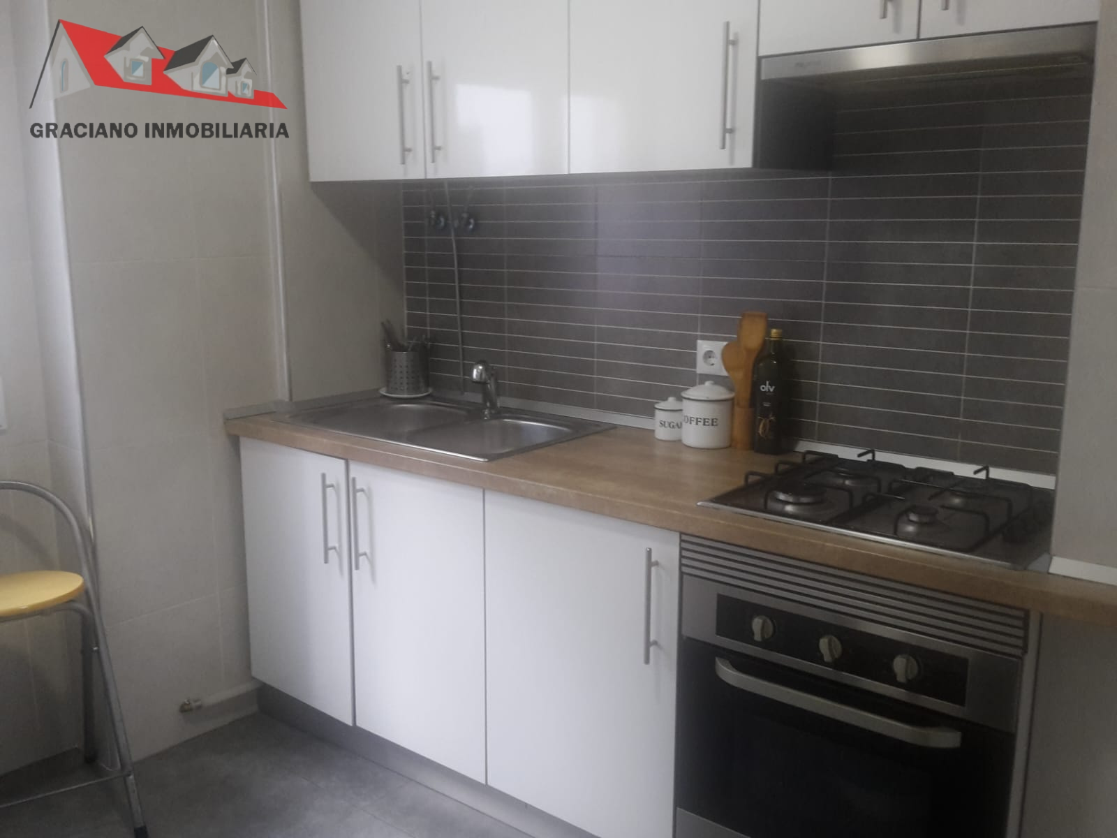 Piso en alquiler junto a la Clínica del Rosario
