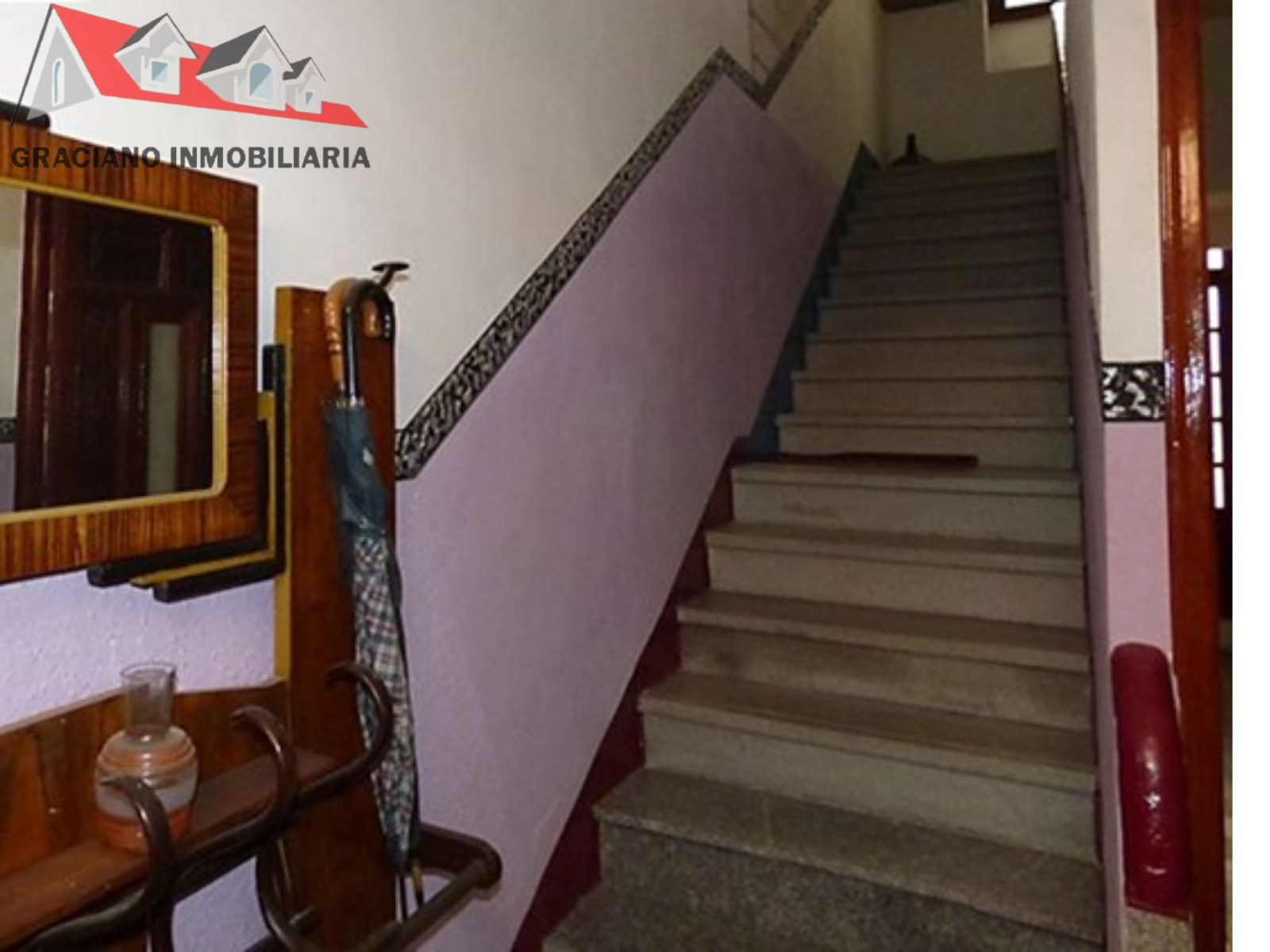 25 Se vende fantástica casa pareada en pleno centro de Albacete.