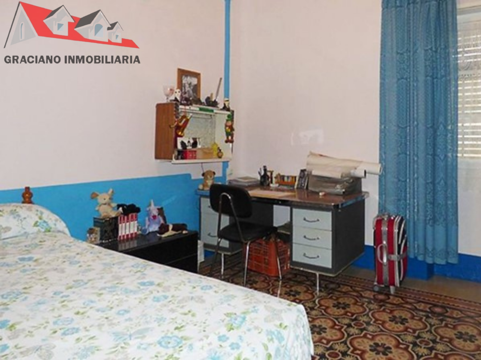 26 Se vende fantástica casa pareada en pleno centro de Albacete.