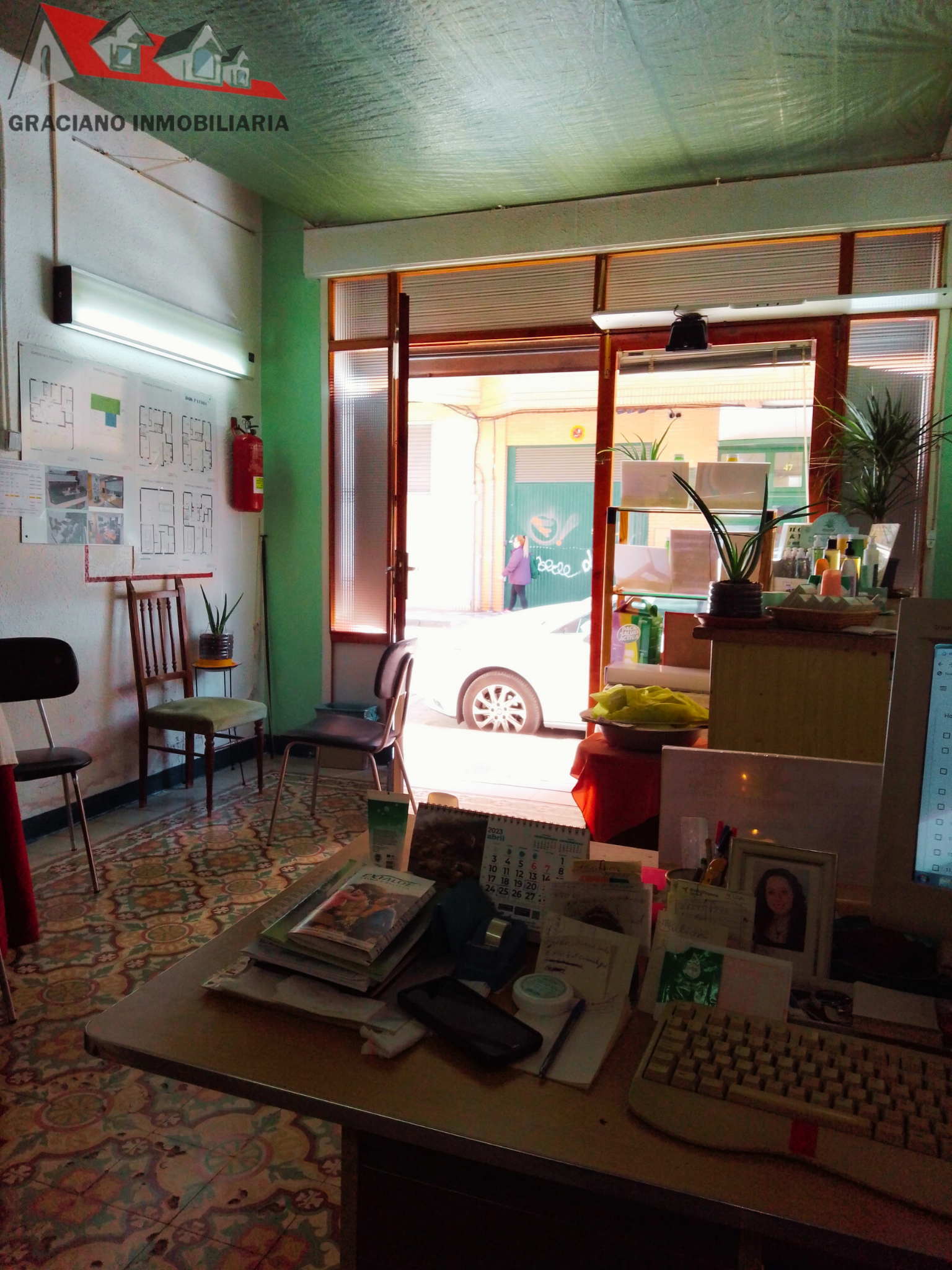 3 Se vende fantástica casa pareada en pleno centro de Albacete.