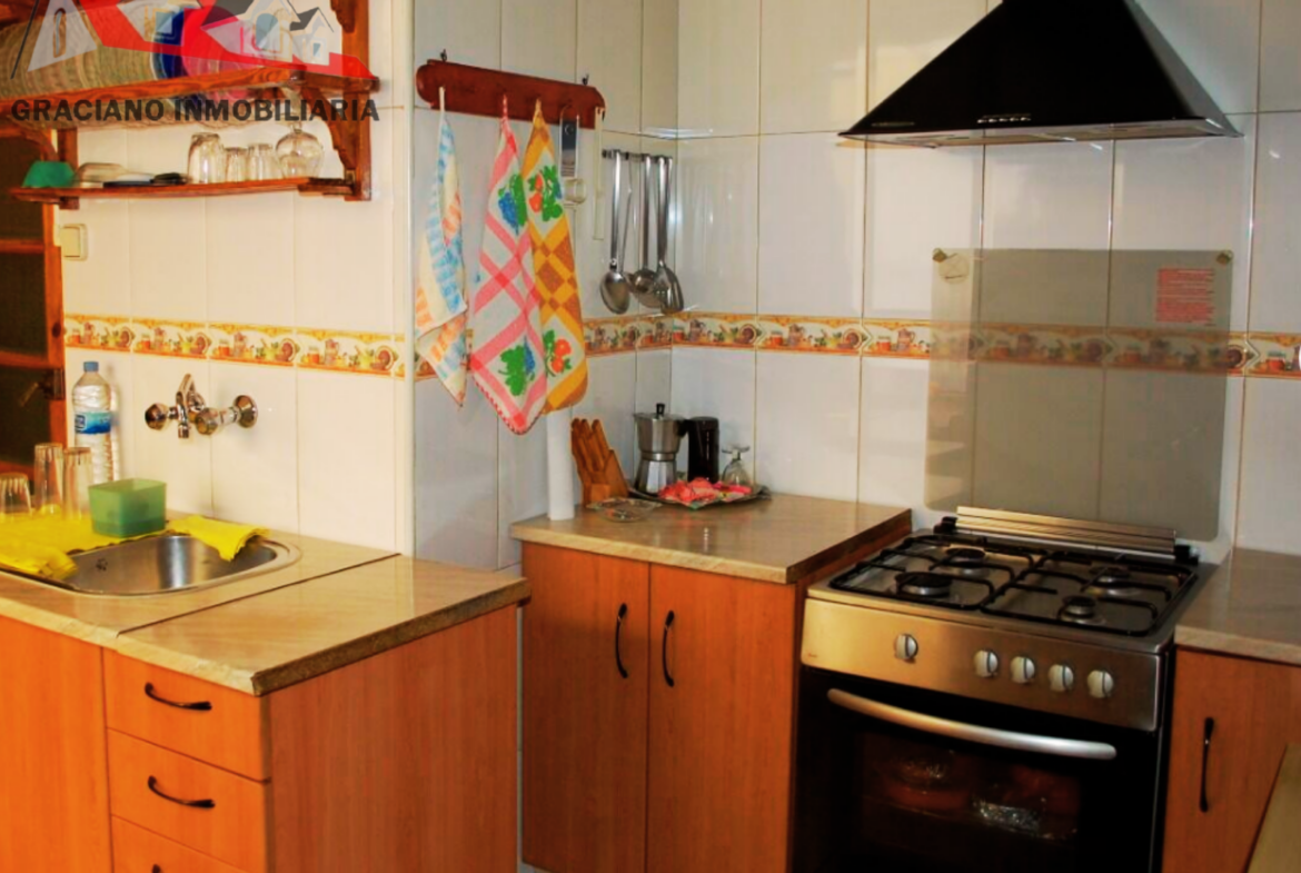 Se vende fantástica casa pareada en pleno centro de Albacete.