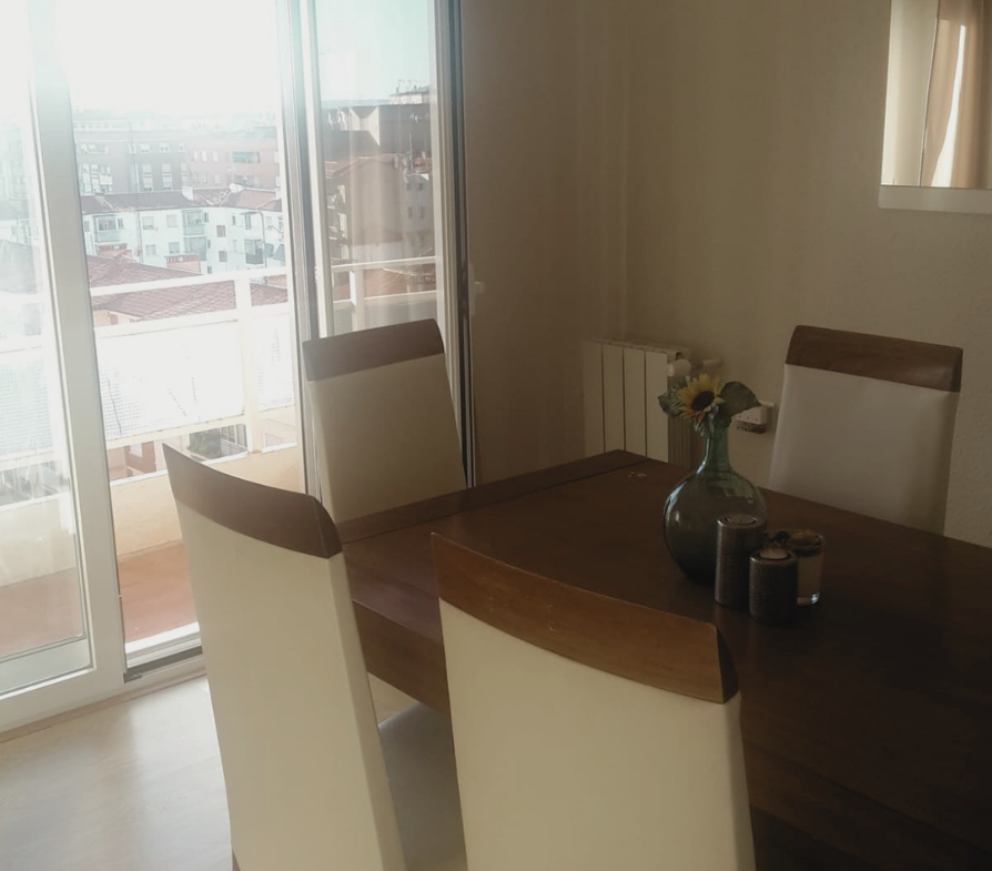 Piso en alquiler junto a la Clínica del Rosario