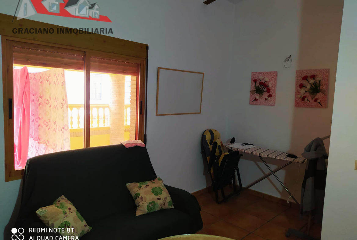 Se vende hermoso chalet en el pueblo de Villaverde de Guadalimar junto a la senda encantada de sierra del tejo.