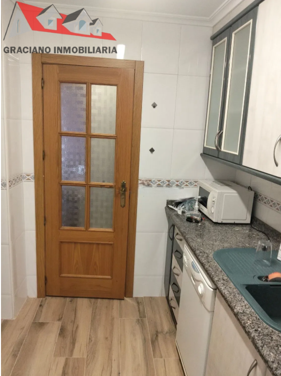 Se vende piso en Avenida los Toreros