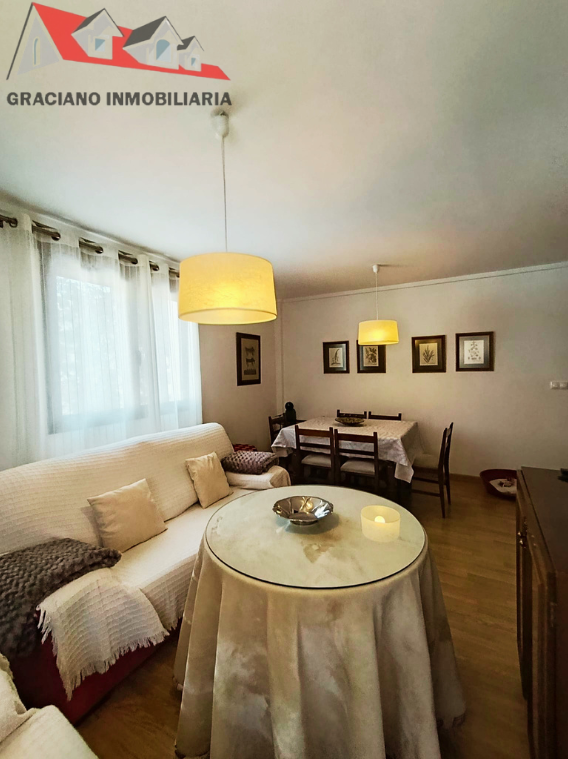 Se vende piso seminuevo con muy poco uso en Yeste.