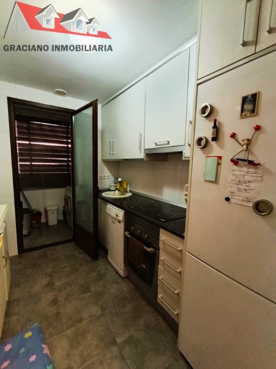 Se vende piso seminuevo con muy poco uso en Yeste.