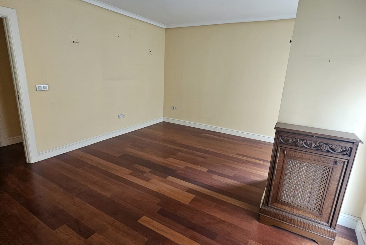 Se vende piso en el Altozano