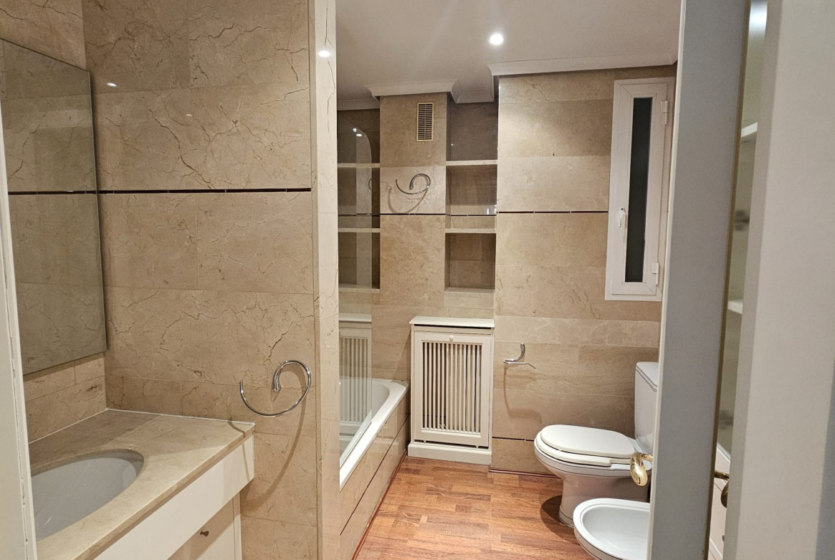 Se vende piso en el Altozano
