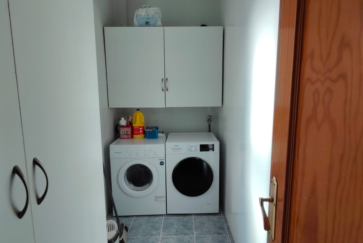 Se vende chalet en Carretera de Jaén