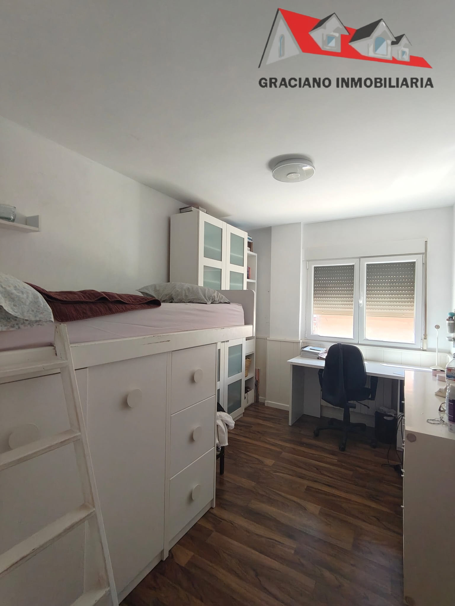 Se vende Ático zona Franciscanos