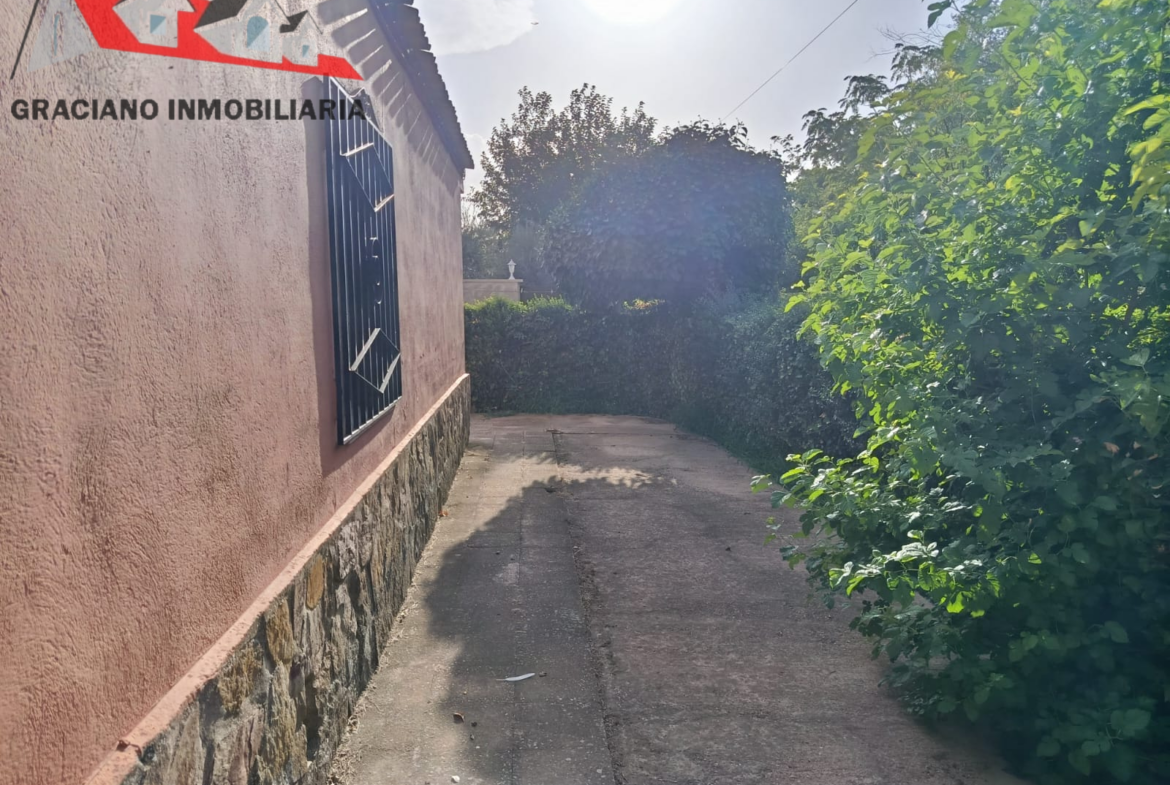 Se vende parcela en Carretera de Jaén