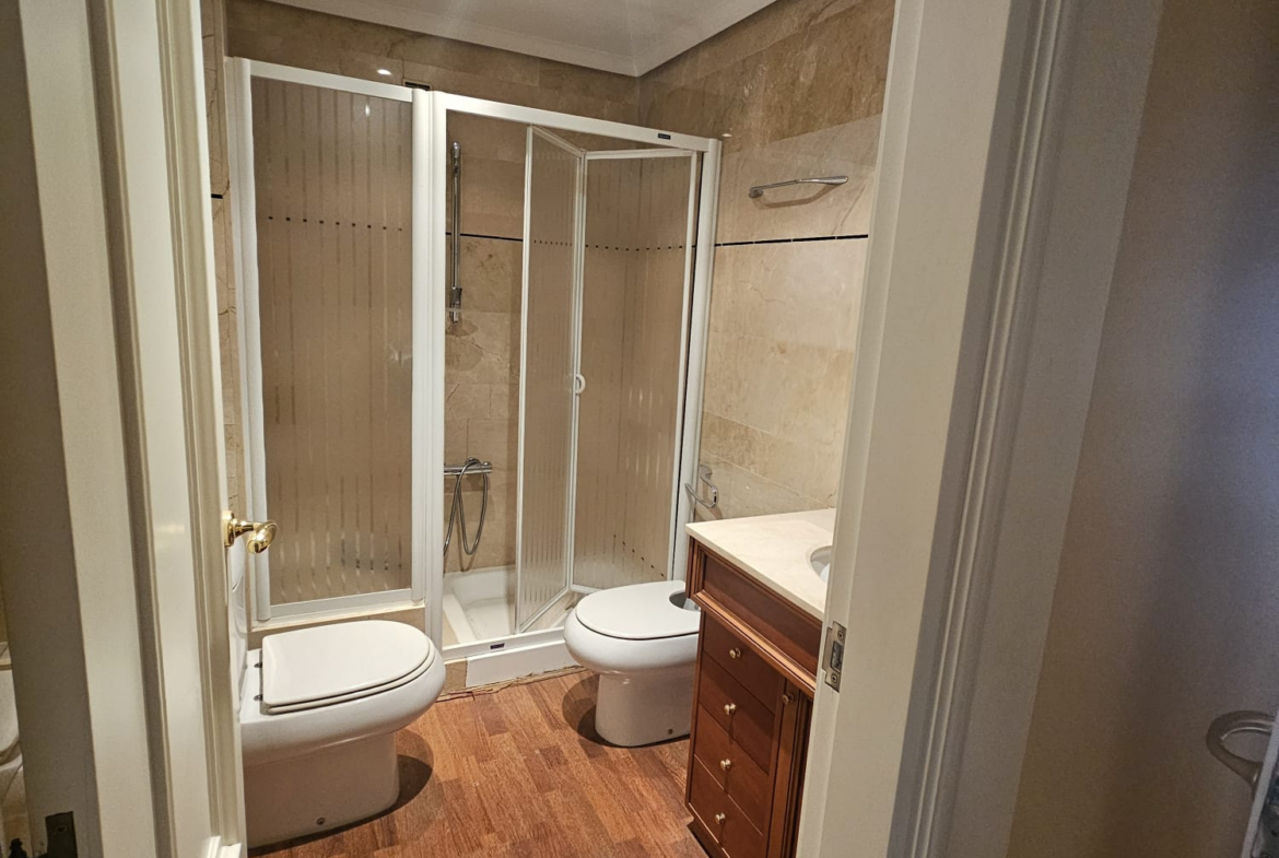Se vende piso en el Altozano