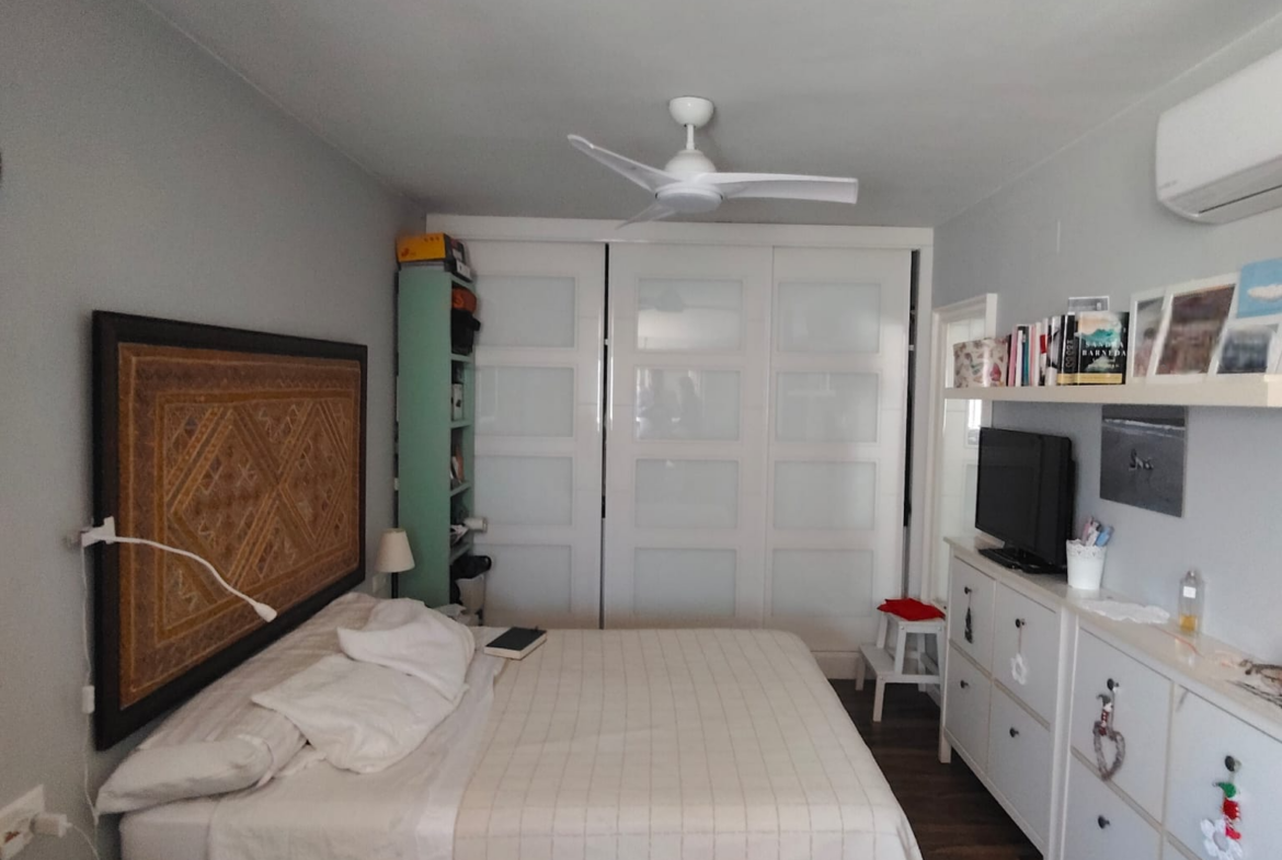 Se vende Ático zona Franciscanos