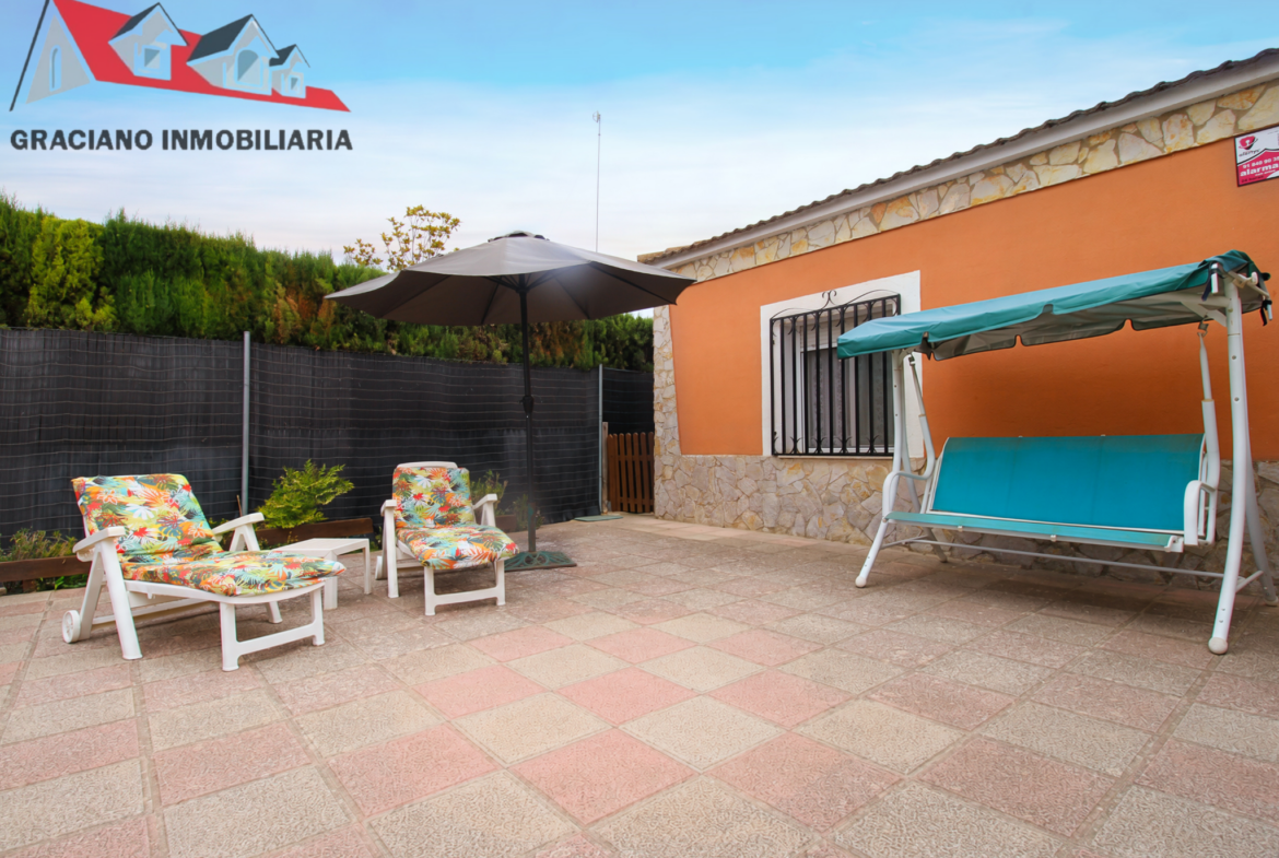 Se vende parcela en Urbanización las Viñas