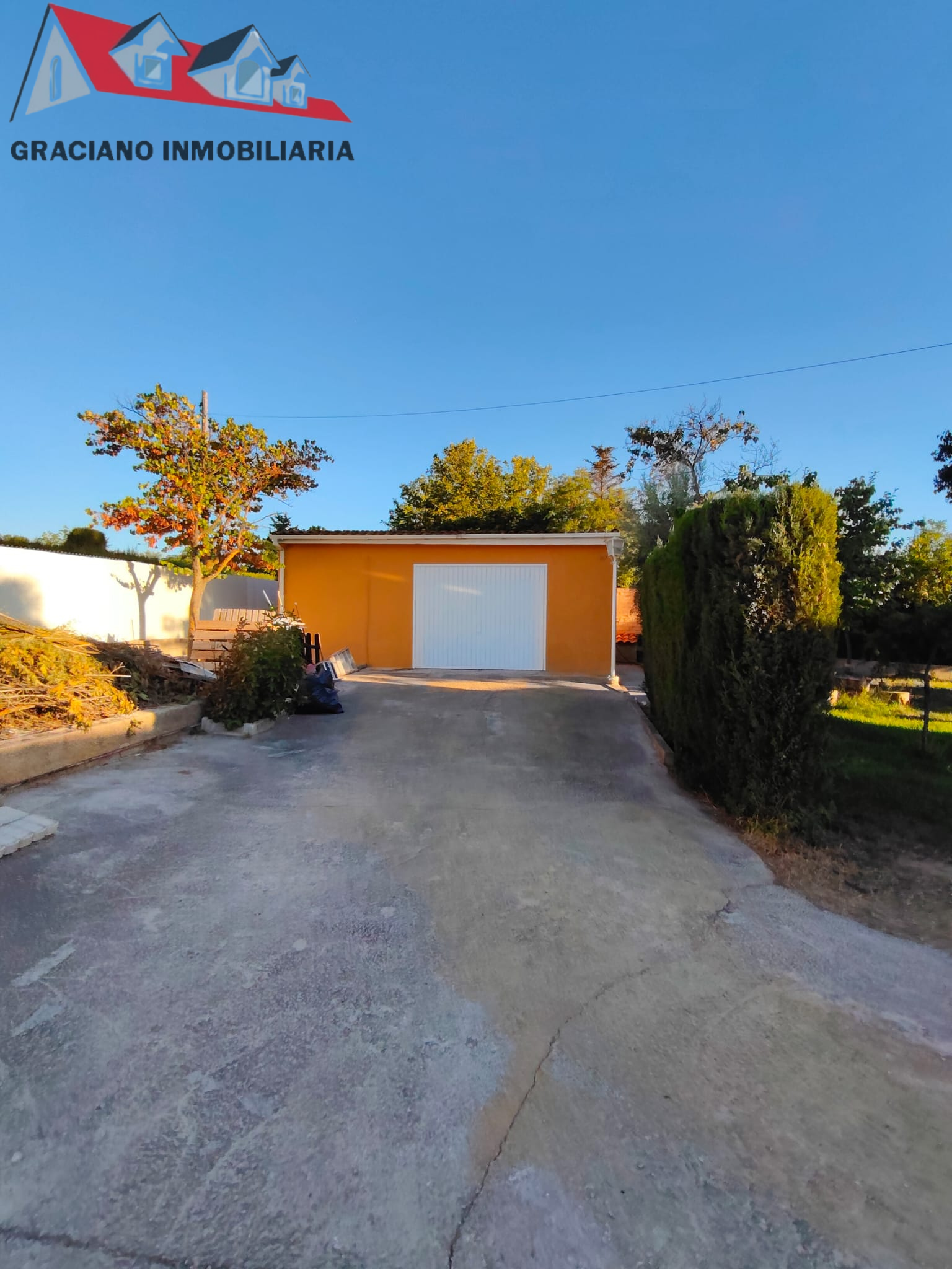 20 Se vende chalet en Carretera de Jaén