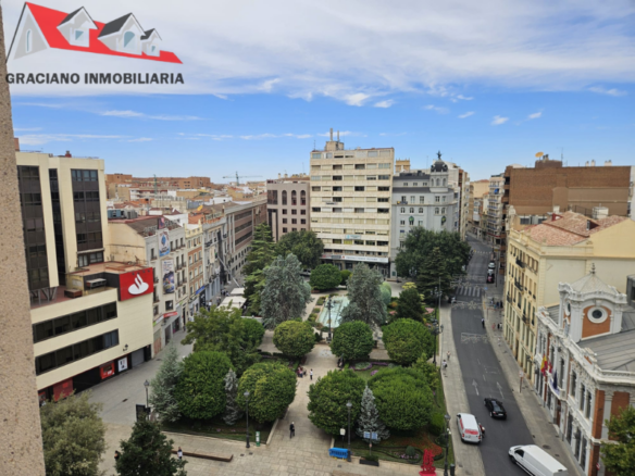 Se vende piso en el Altozano