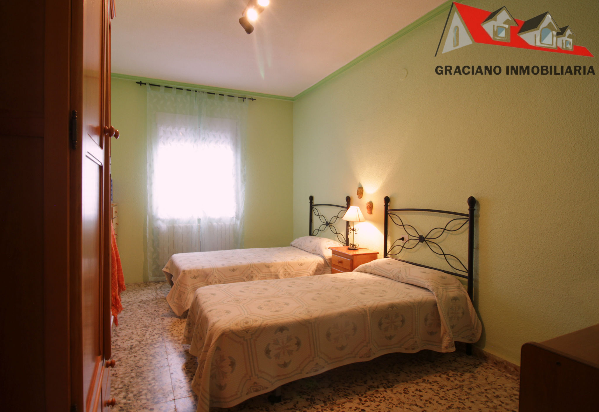 5 Se vende parcela en Urbanización las Viñas