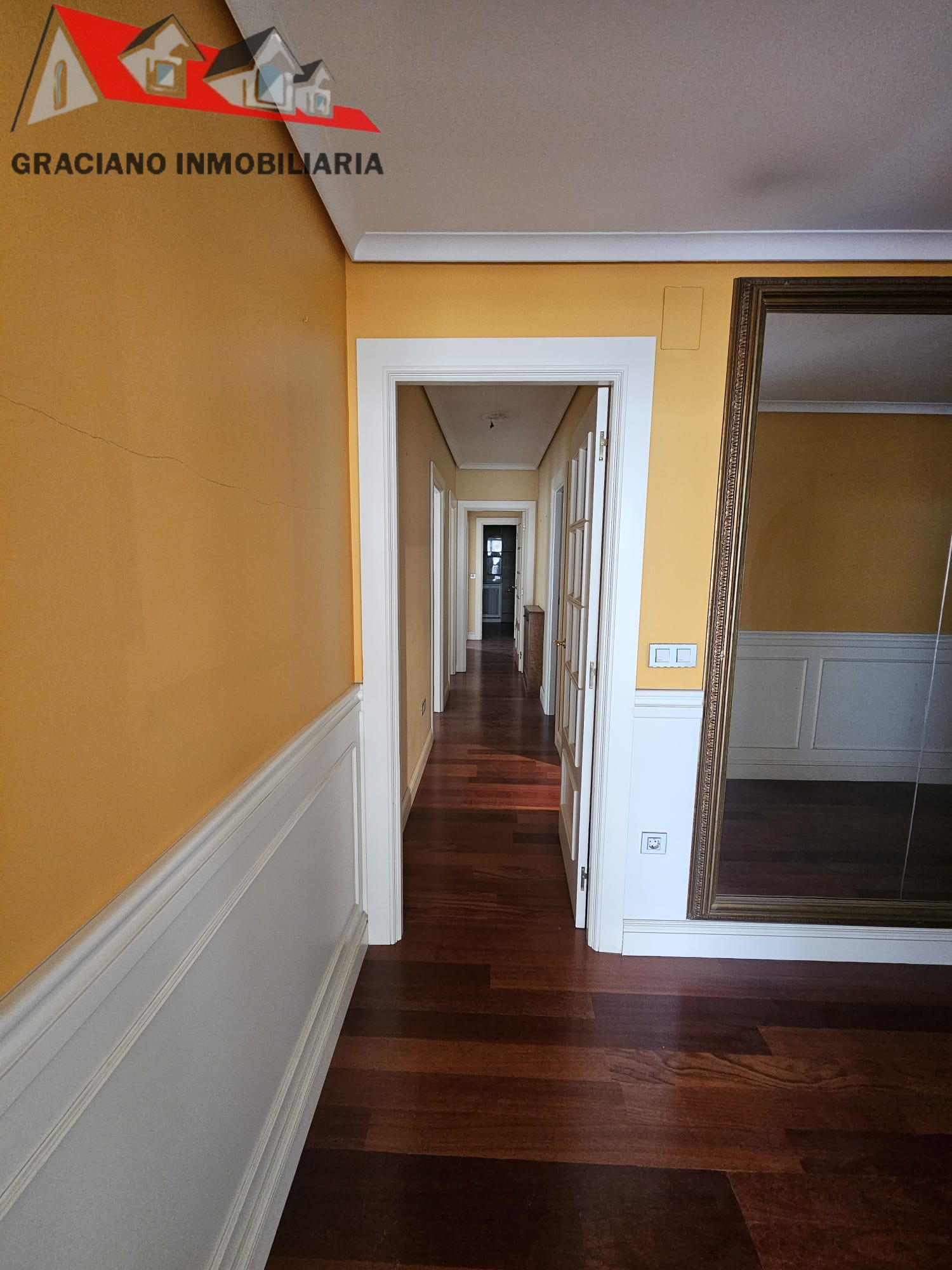 5 Se vende piso en el Altozano