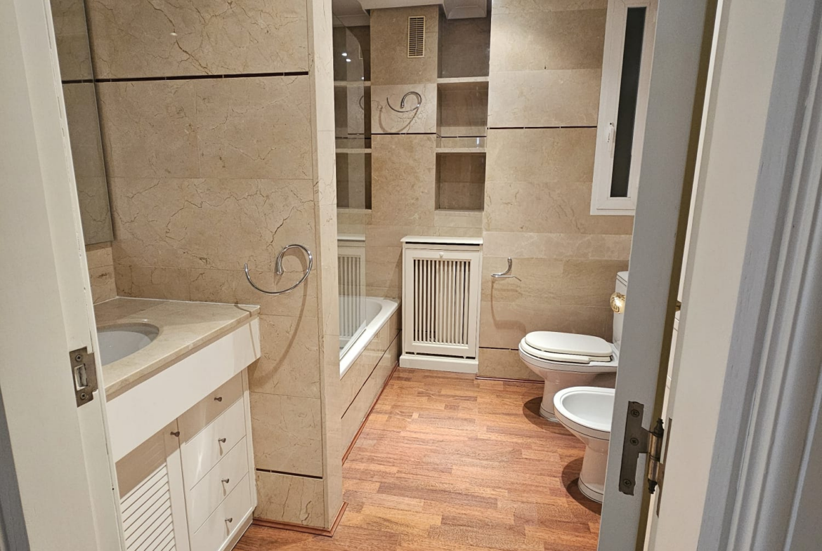 Se vende piso en el Altozano