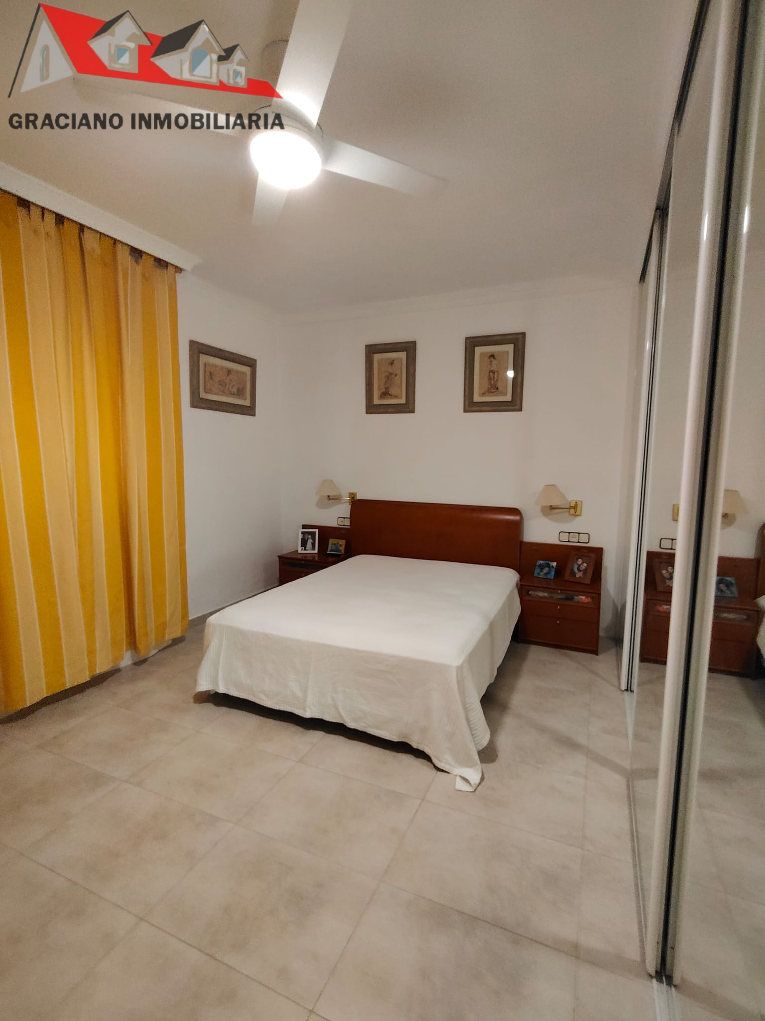 8 Se vende chalet en Carretera de Jaén