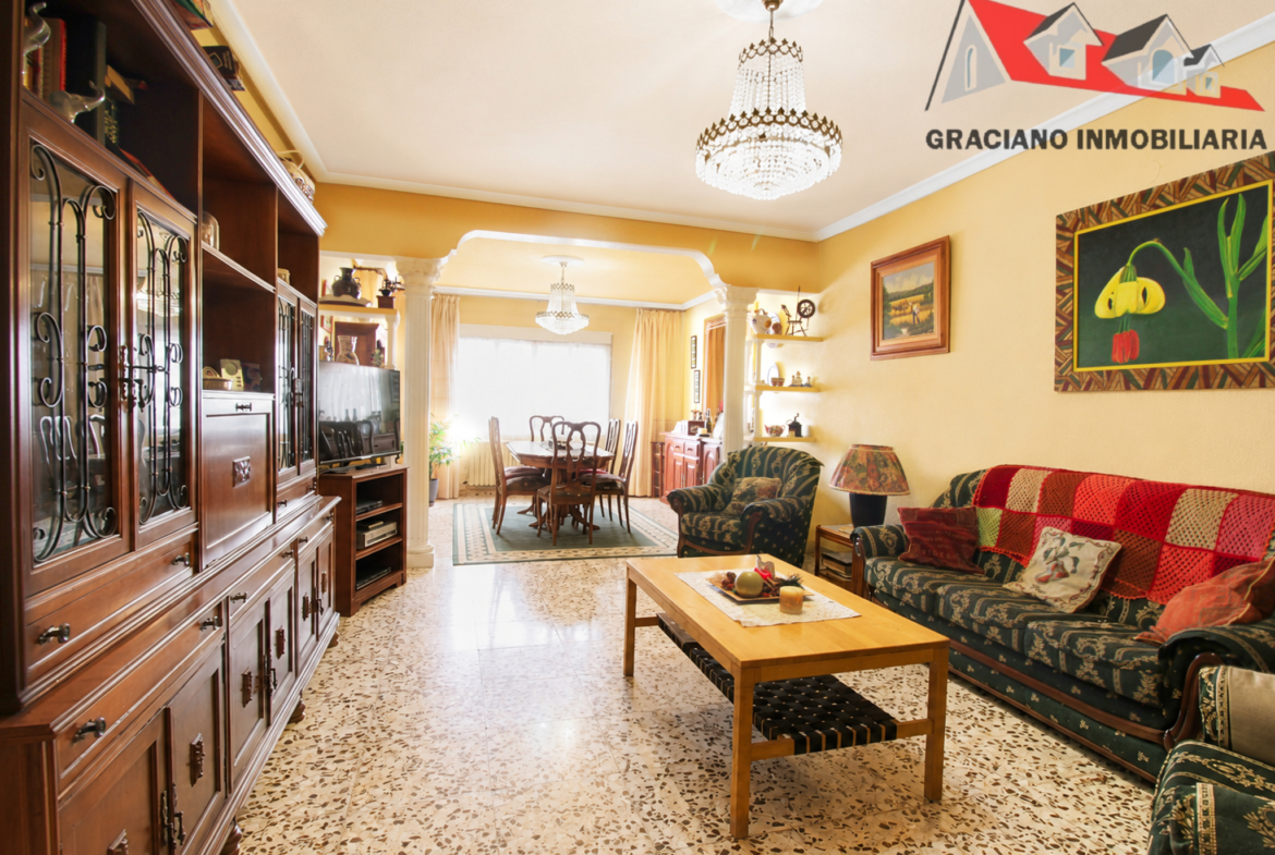 Se vende parcela en Urbanización las Viñas