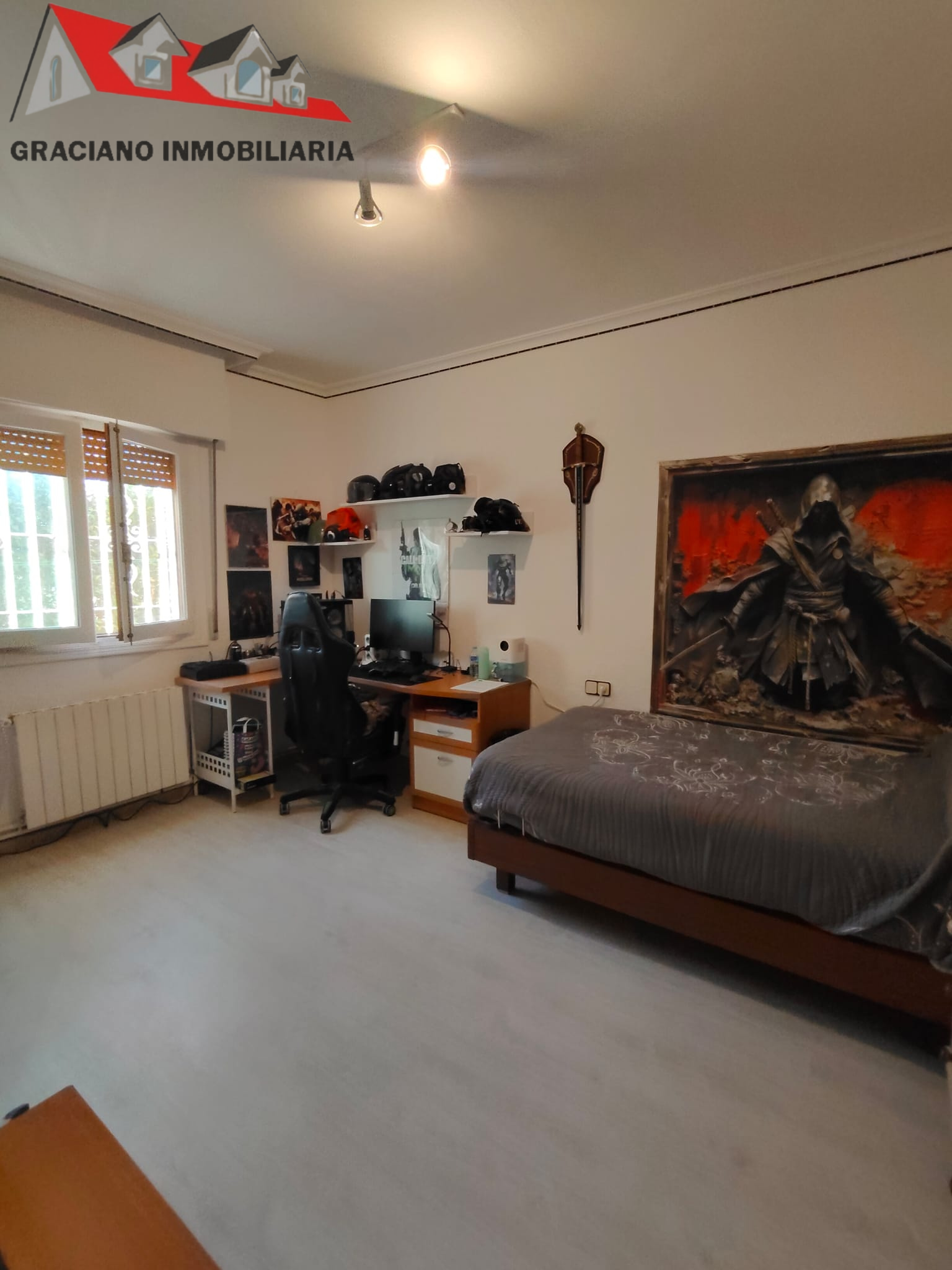 9 Se vende chalet en Carretera de Jaén