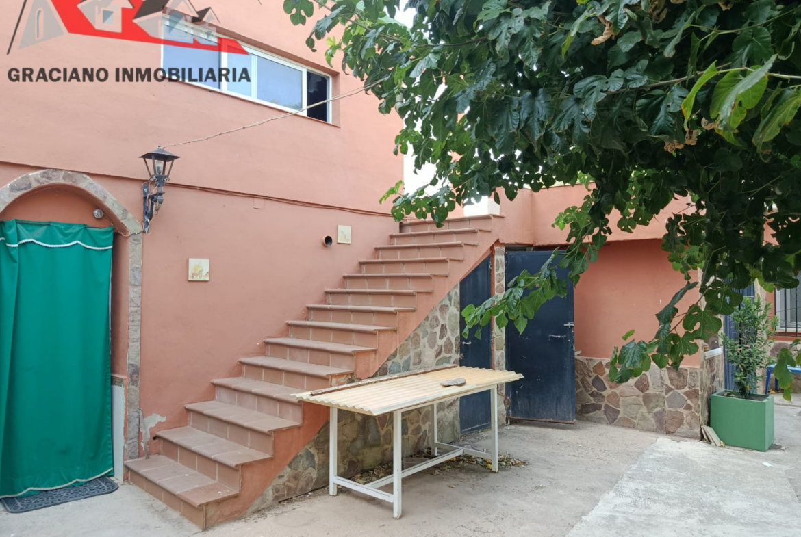 Se vende parcela en Carretera de Jaén