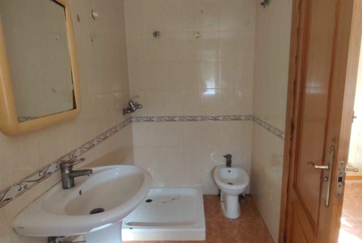 Se vende chalet adosado en Casas de Juan Núñez
