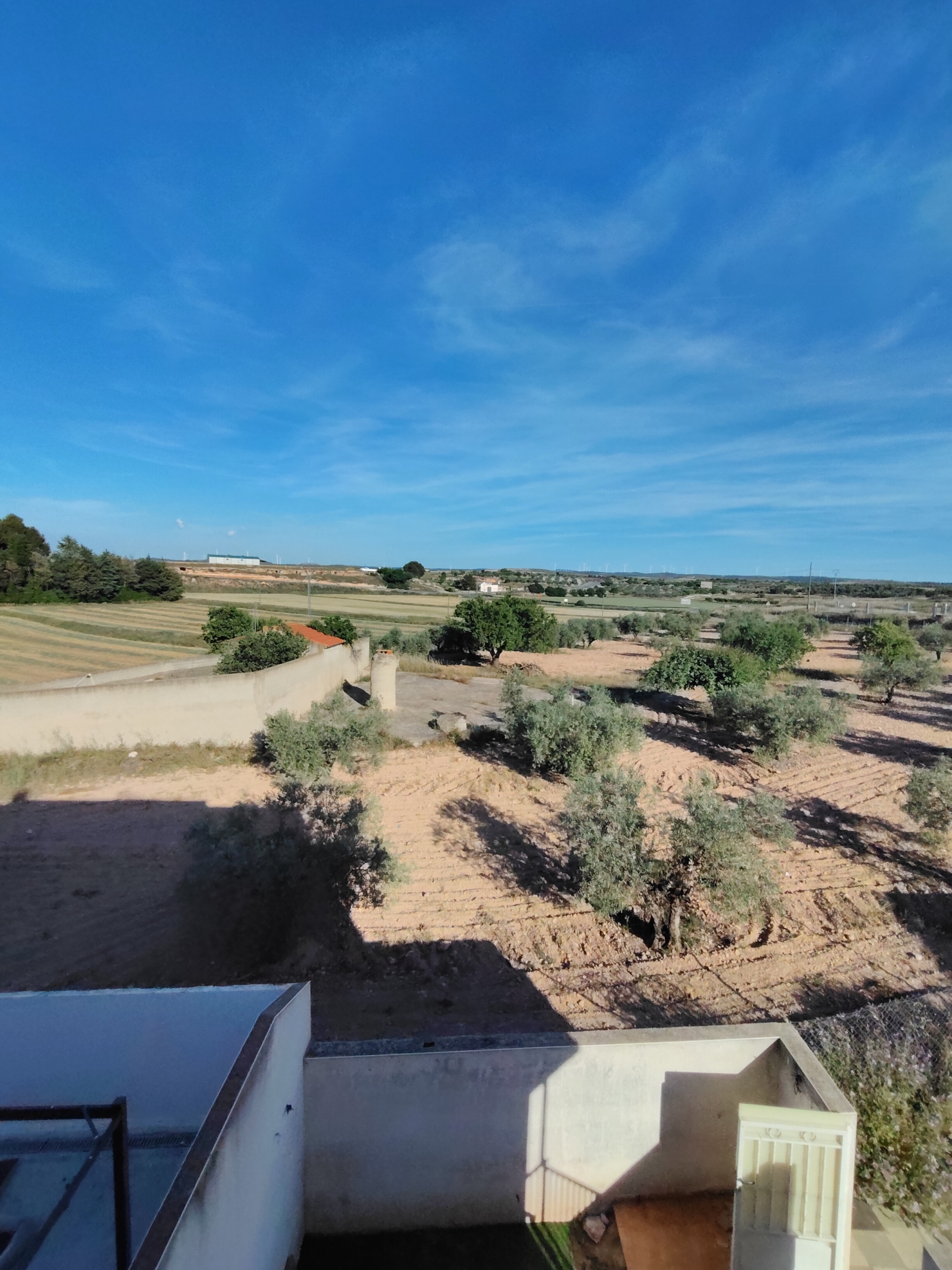 oplus_8388640 Se vende chalet adosado en Casas de Juan Núñez