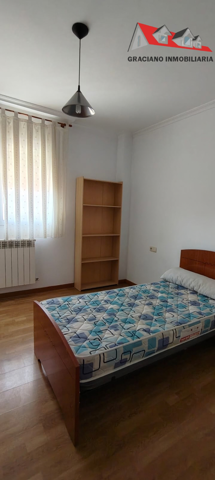 12 Se vende piso en Vereda Jaén junto al Polideportivo