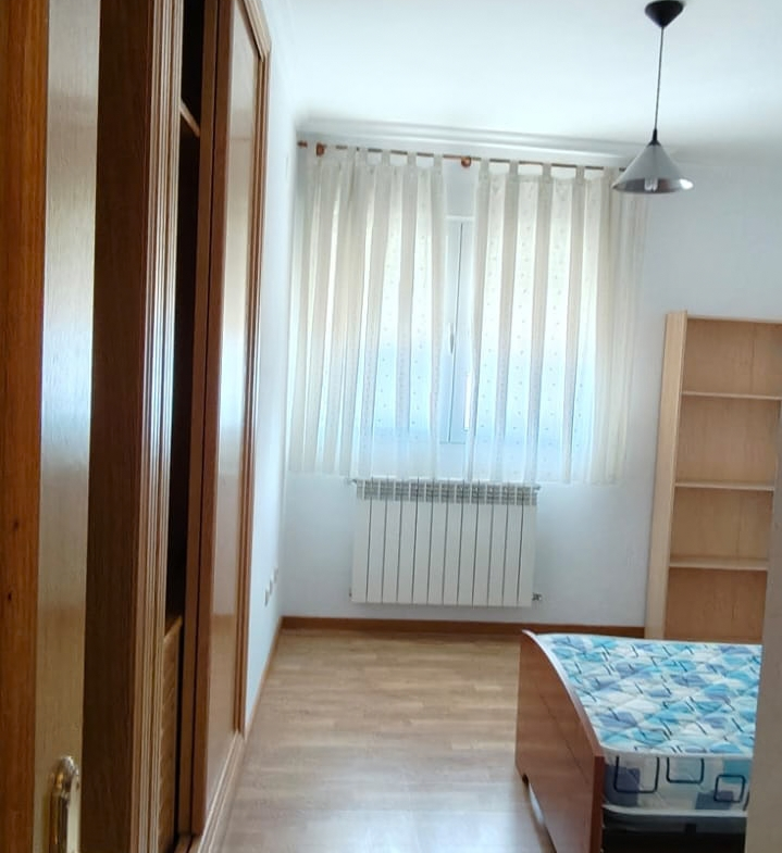 Se vende piso en Vereda Jaén junto al Polideportivo