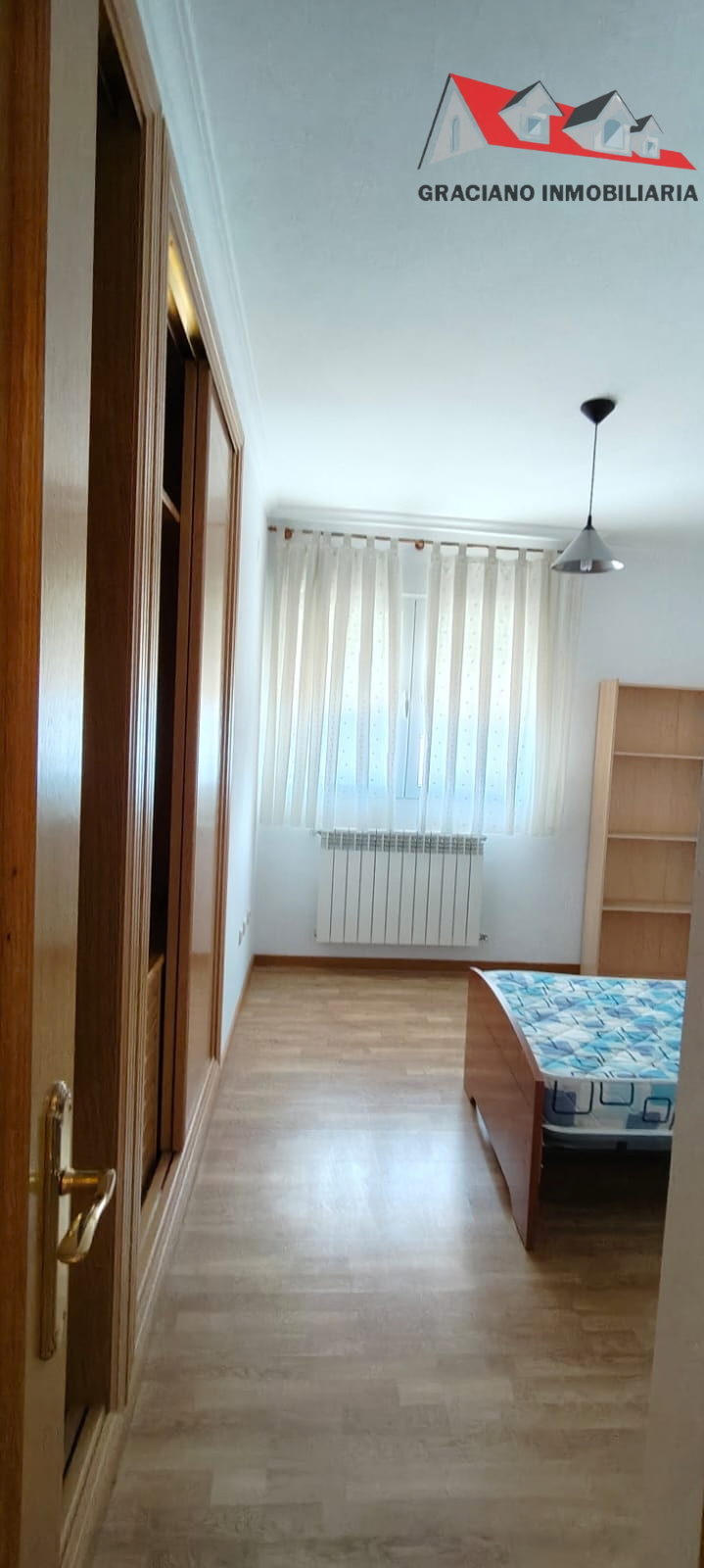13 Se vende piso en Vereda Jaén junto al Polideportivo