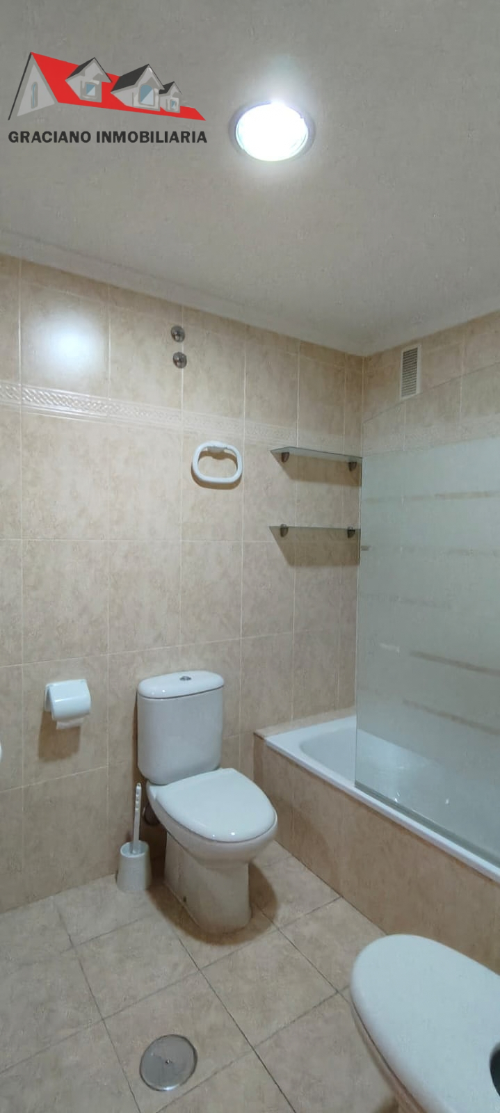 14 Se vende piso en Vereda Jaén junto al Polideportivo