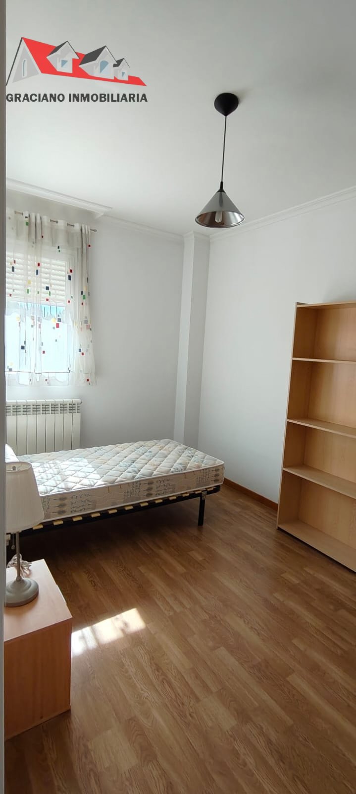 8 Se vende piso en Vereda Jaén junto al Polideportivo